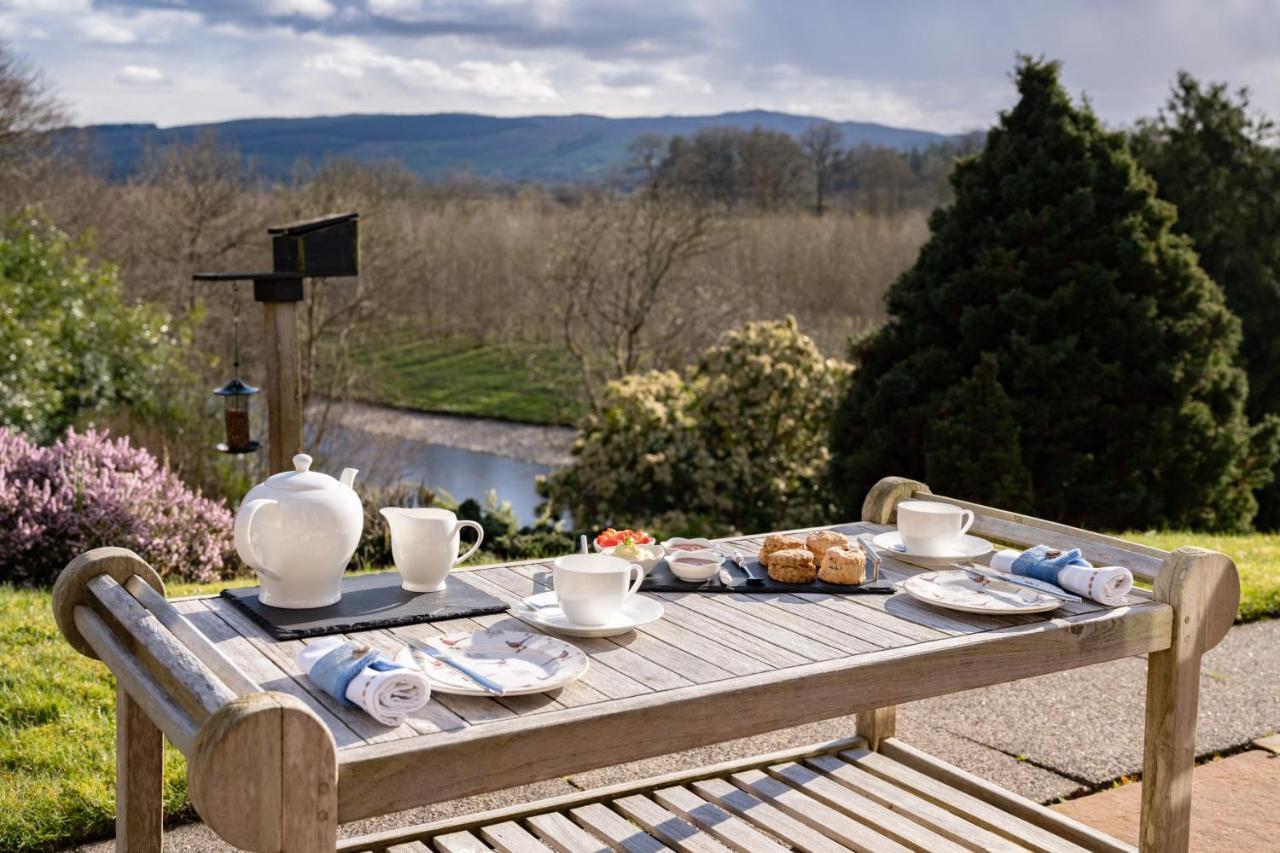 Nithbank Country Estate 5 Star Gold Bed & Breakfast Thornhill  Exterior photo
